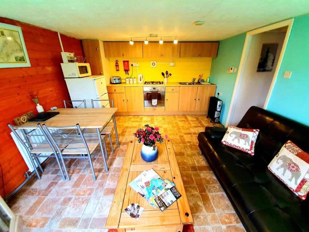 Palm Cottage Redruth Bagian luar foto